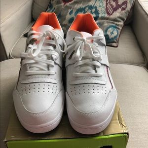 Reebox classics size 12